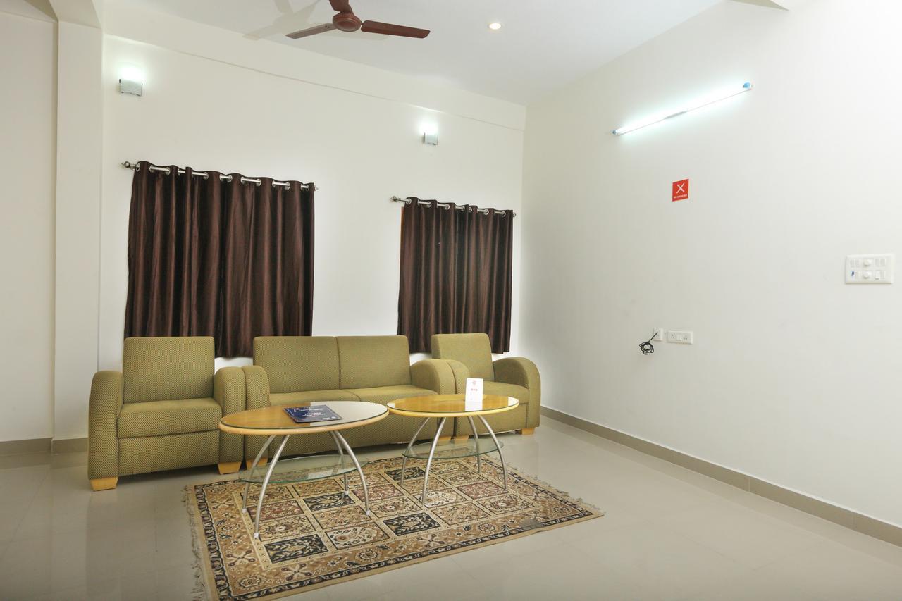 Oyo 10543 Maks Hotel Chennai
